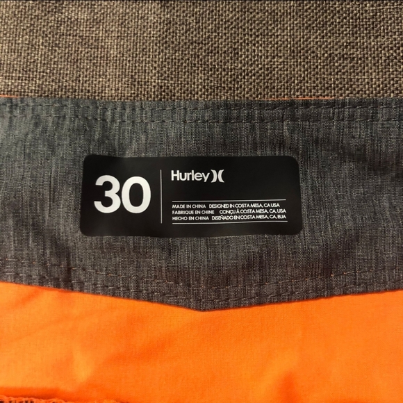 Mens Hurley board shorts - Picture 3 of 3